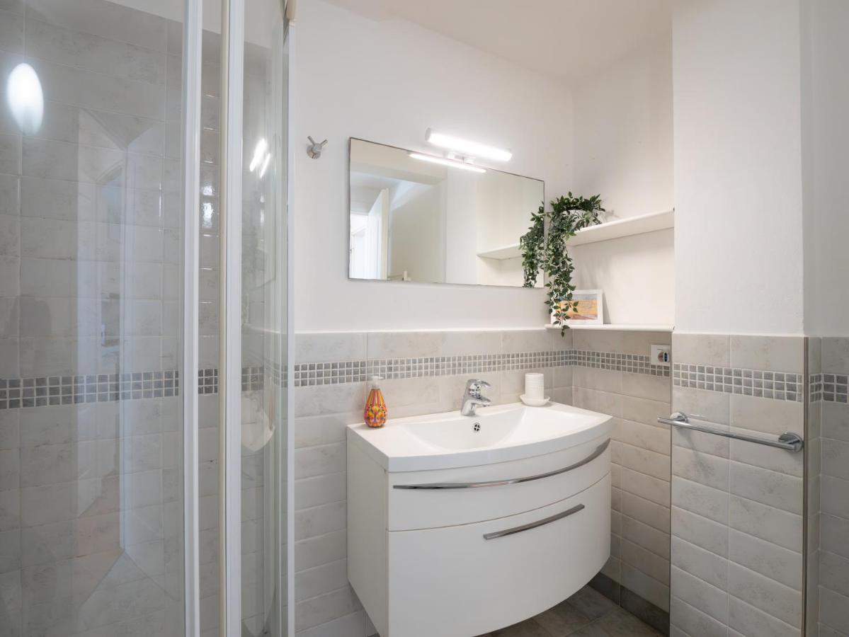 Appartamento Mimosa "A Casa Felice" Pietra Ligure Buitenkant foto